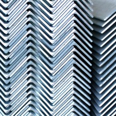 Уголок нержавеющий 75x75 мм 6 мм 08Х18Н10Т 